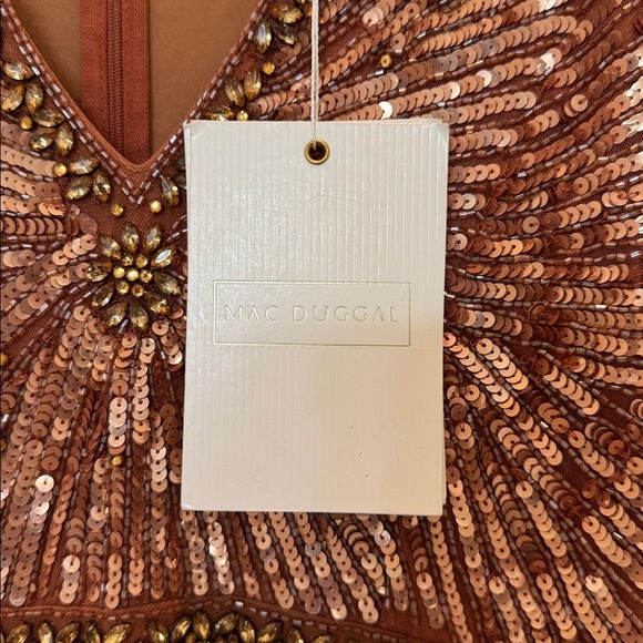 Mac Duggal 5538 Embellished V Neck Butterfly Sleeve Column Gown Size 10 NWT - Picture 9 of 10